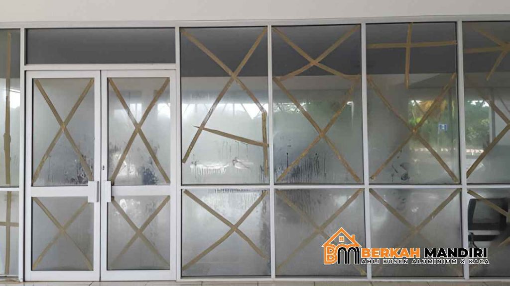 tukang kusen aluminium di Cikarang