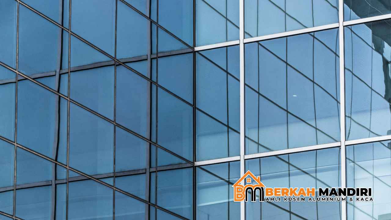 Viral! Spesialis Kaca Tempered di Jakarta Ini Bikin Netizen Takjub!