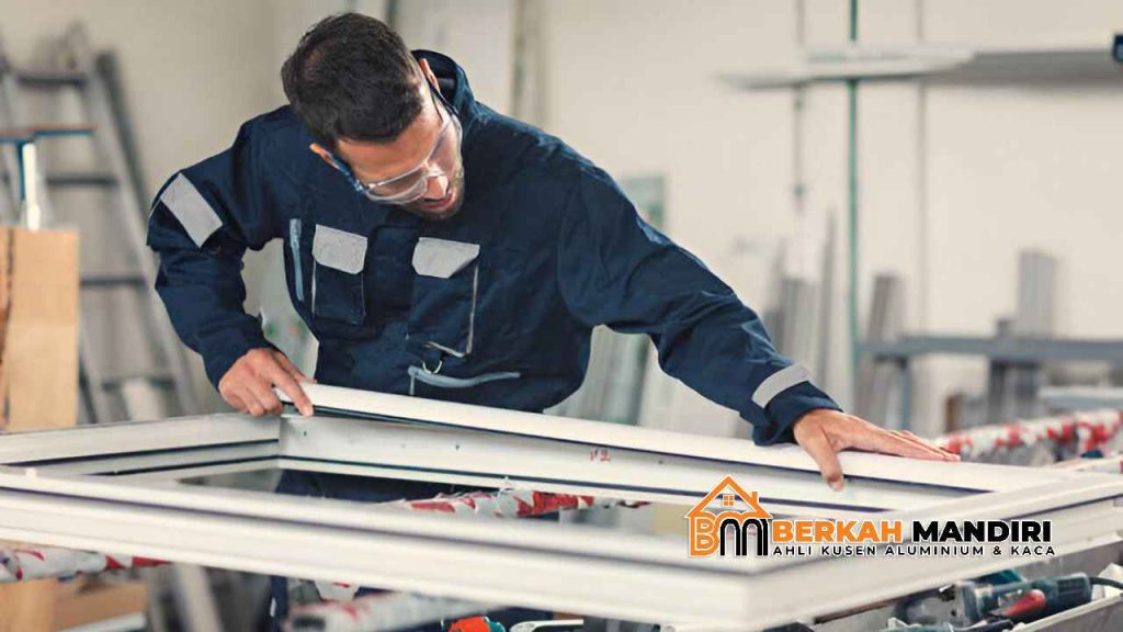 Viral di Medsos: Tukang Kusen Aluminium di Tangerang yang Bikin Heboh Netizen