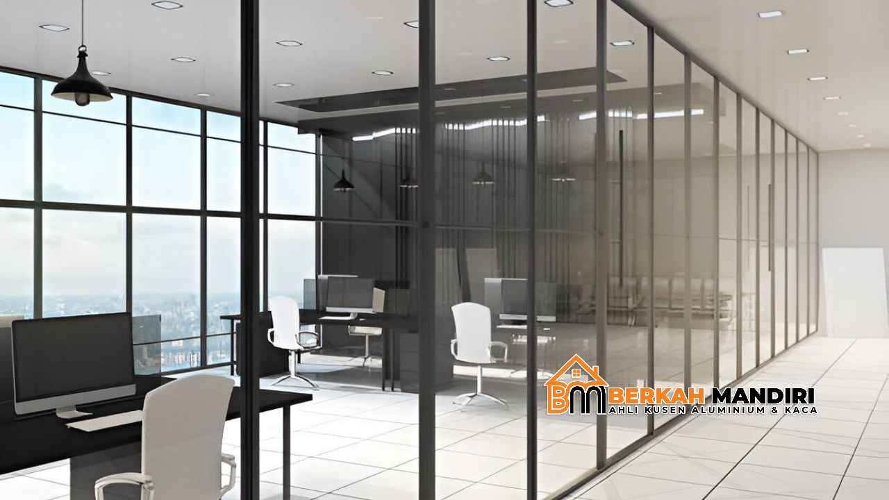 Bingung Cari Spesialis Kaca Tempered di Tebet? Kami Punya Jawabannya!