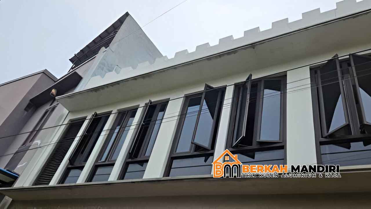 Rekomendasi Tukang Jendela Aluminium di Grogol yang Sudah Dipercaya Sejak Lama!