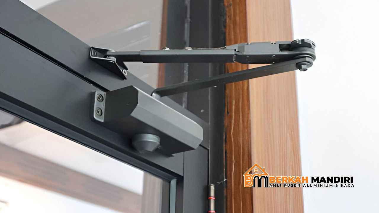 Pintu dengan Door Closer di Tebet: Solusi Praktis untuk Rumah Modern Anda!