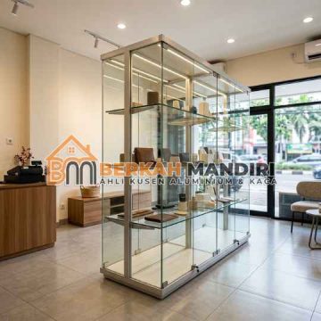 Fabrikasi Etalase Kaca Jakarta Tempered Anti Pecah